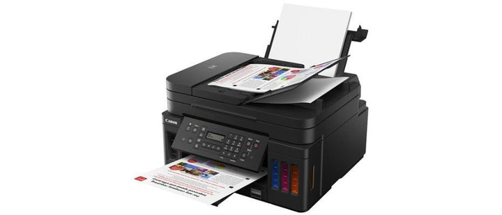 Impressora multifuncional tanque de tinta, papéis coloridos sendo impressos, tecnologia e informática
