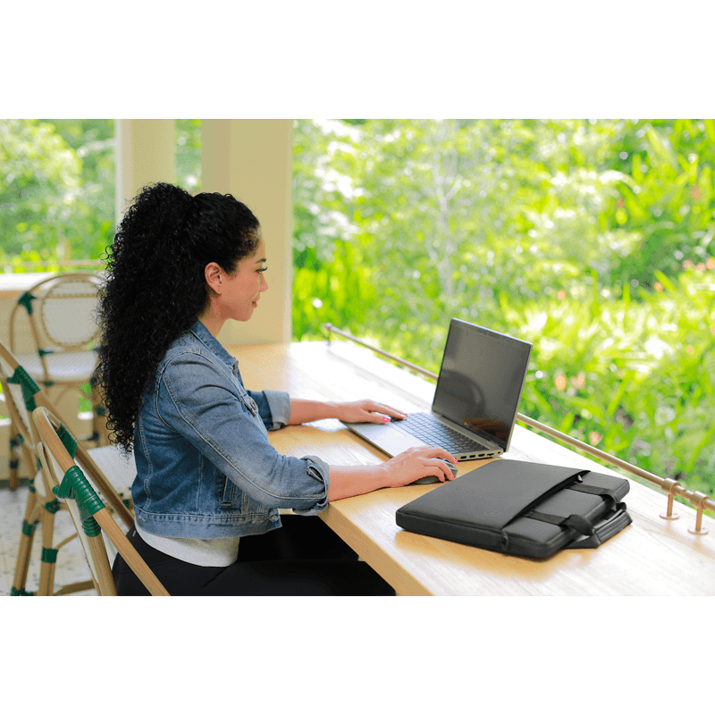 Capa para Notebook Dell CSG Profissional EcoLoop 14" - 460-BCHY - Mega Market