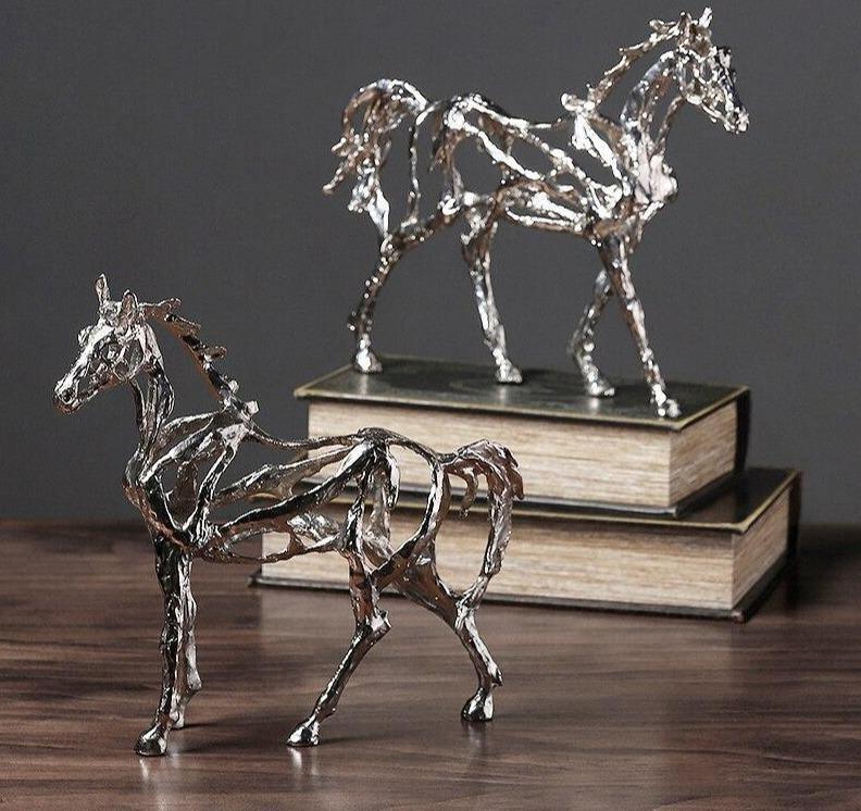 Escultura Galvanoplastia Cavalo de Ferro - Mega Market