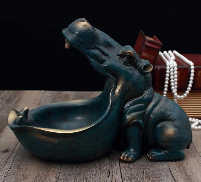 Escultura Hipopótamo Rei - Mega Market