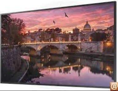 Monitor Profissional Samsung 4K 50" QB50B LH50QBBEBGCXZD-B - Mega Market