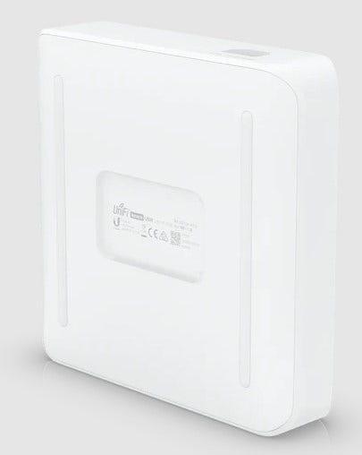 Switch Ubiquiti Uni-Fi Lite 16 portas 8P POE/POE+ - USW-LITE-16-POE - Mega Market
