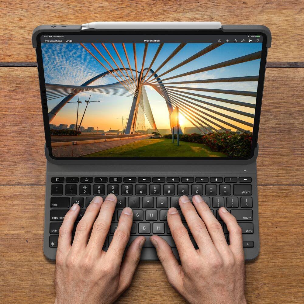 Capa Logitech Slim Folio iPad Pro 11 1ª-2ª geração - 920-009682 - Mega Market